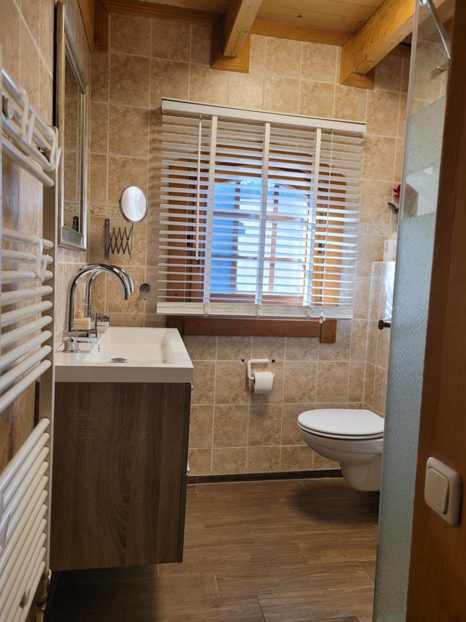 Ferienhaus Lathum Frueher Chalet Familienzeit المظهر الخارجي الصورة